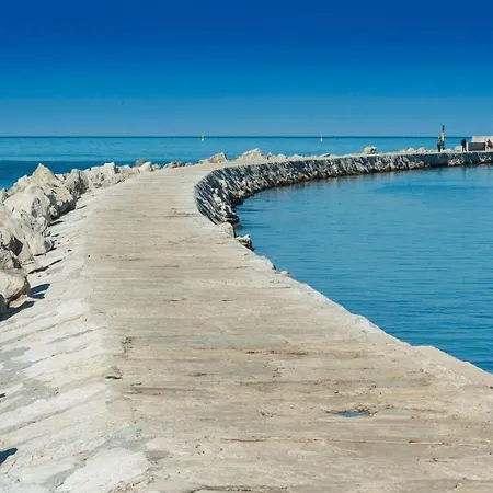 Apartment Garden Sunset